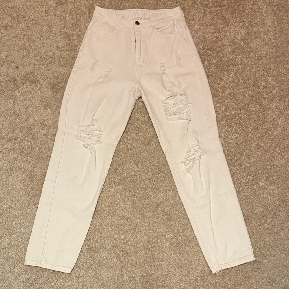 SHEIN Cream Distressed Straight Leg Jeans